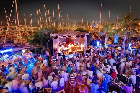 gumbet bodrum nightlife.